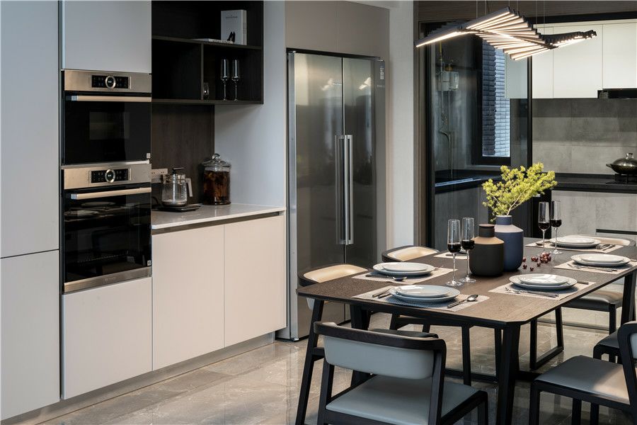 ?白色現(xiàn)代風(fēng)格裝修效果圖 以至簡詮釋大美_6